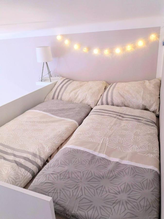 Cozy Modern Nest In The Heart Of Vienna With Netflix Apartment Bagian luar foto