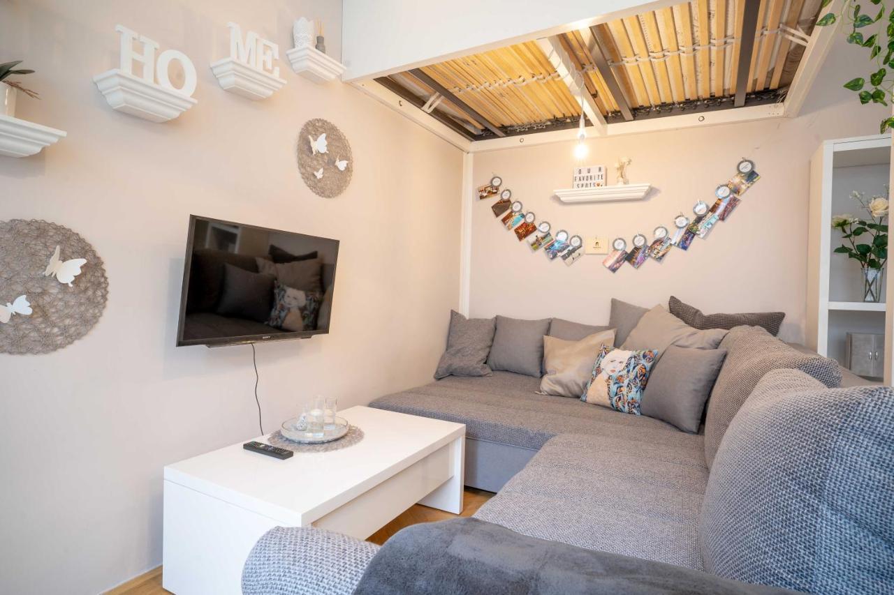 Cozy Modern Nest In The Heart Of Vienna With Netflix Apartment Bagian luar foto